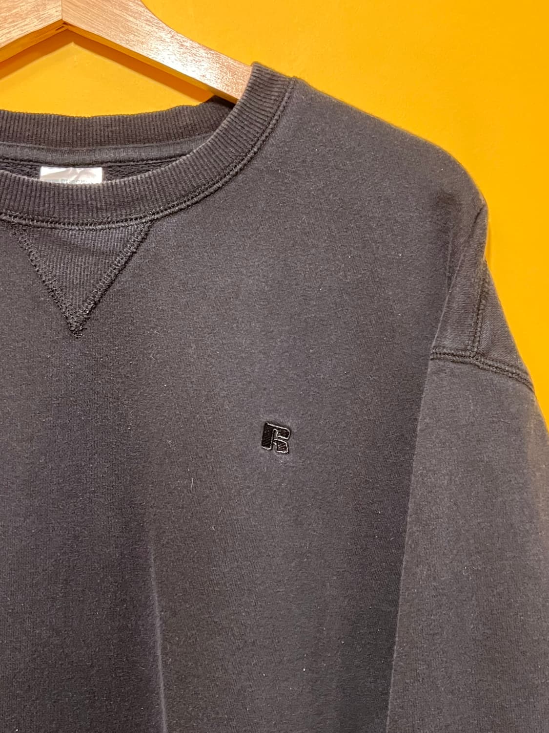 00s [L] 러셀 애슬레틱 맨투맨 블랙 상품이미지2