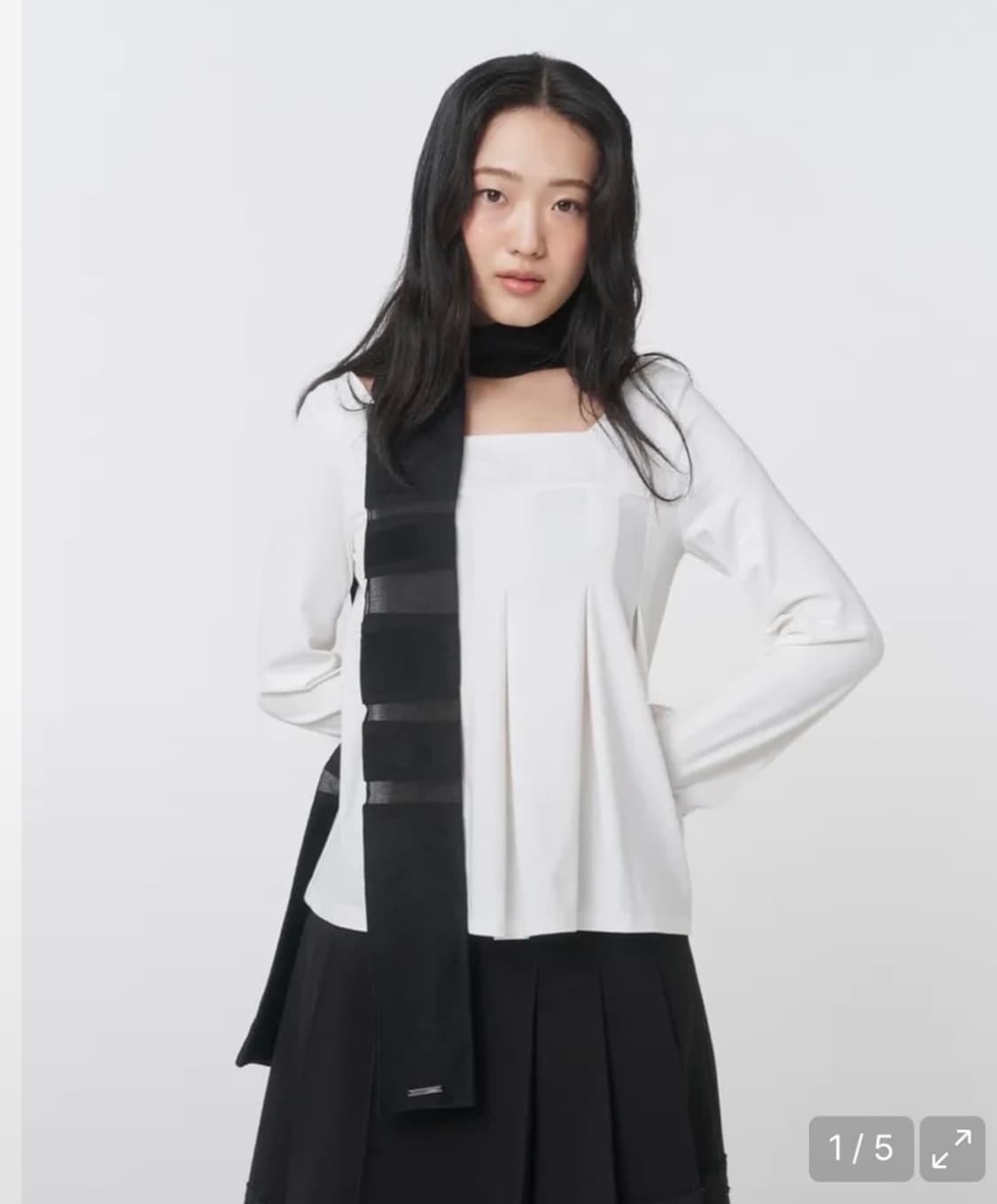 미세키서울 아코디언 탑 Accordion pleats top WHITE 상품이미지1