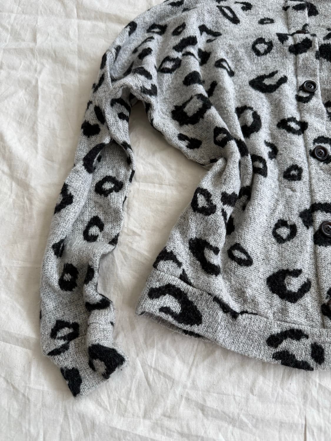 잉그니 호피 갸루 니트탑 상품이미지5