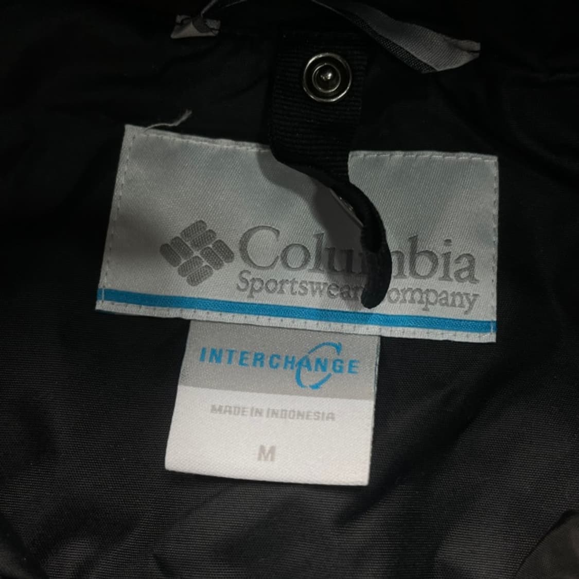 100 콜럼비아 바람막이  상품이미지3