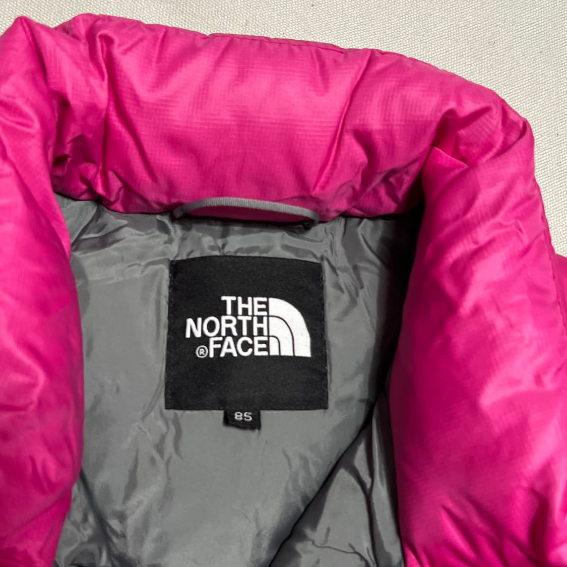 85 노스페이스 여성용 구스다운 핑크 패딩 상품이미지4