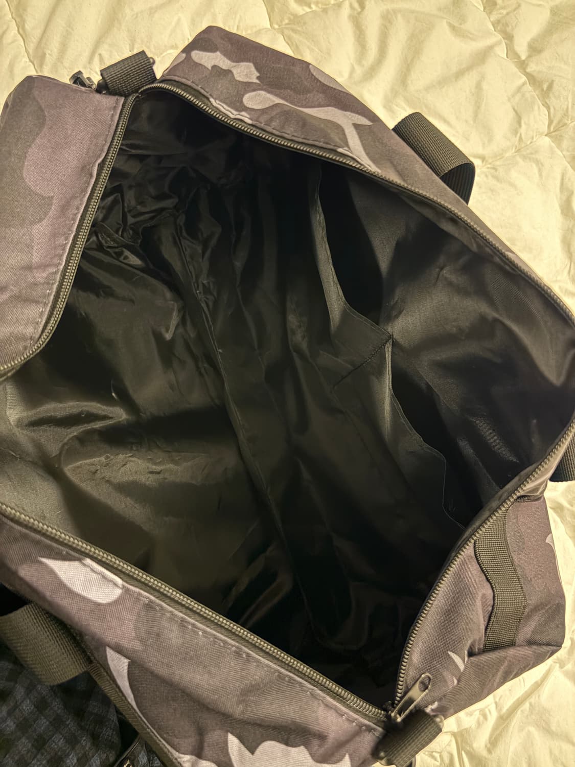 베이프 보스턴백 카모 더플백 크로스백 상품이미지5