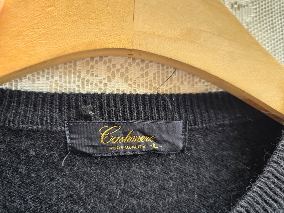 캐시미어 100% 금장단추 가디건 상품이미지5