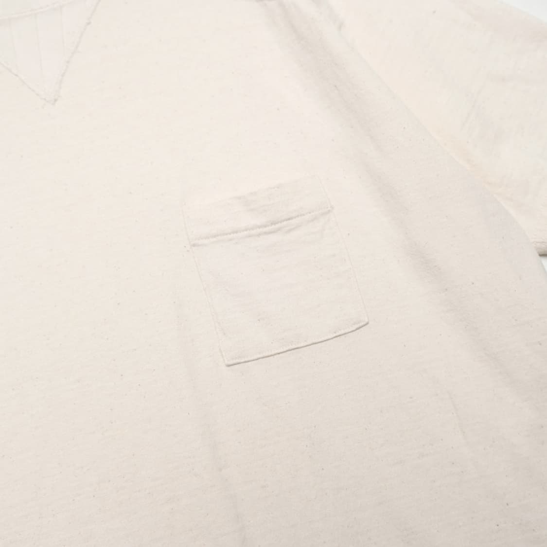 basic pocket T 상품이미지3