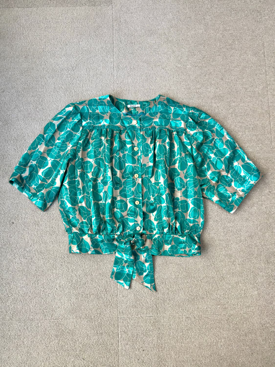 스트라이프 튤립 패턴 블라우스 상품이미지1