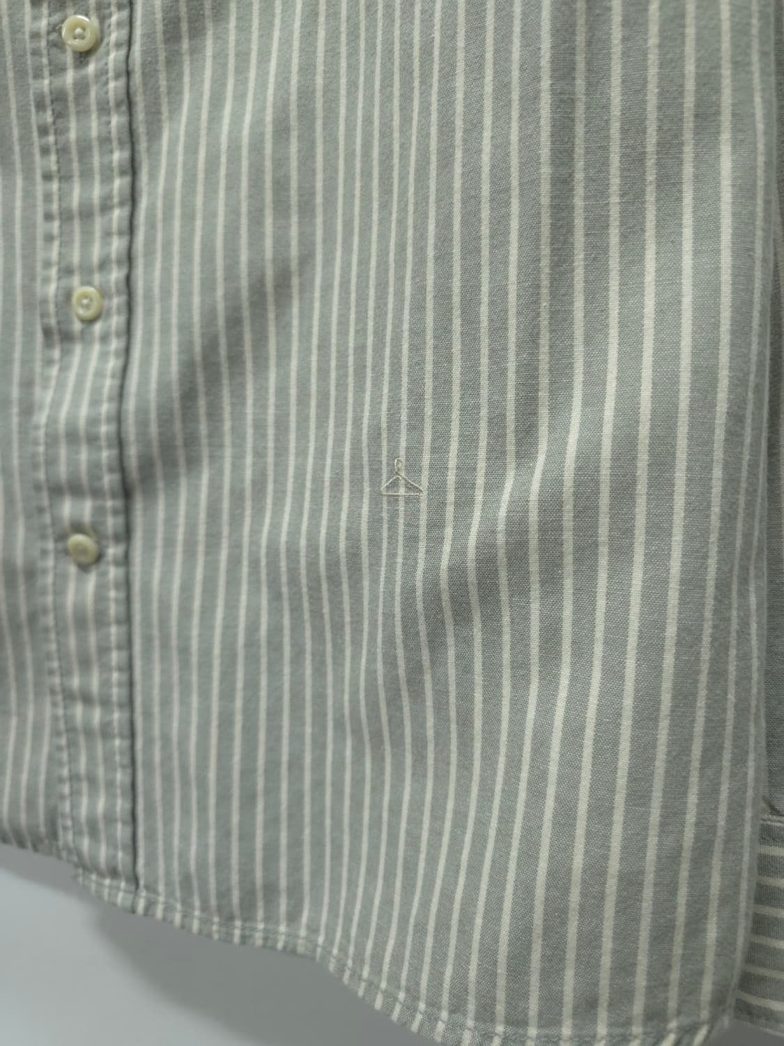 에피그램(epigram) 선염 스트라이프 셔츠 (여성66~66반) 상품이미지6