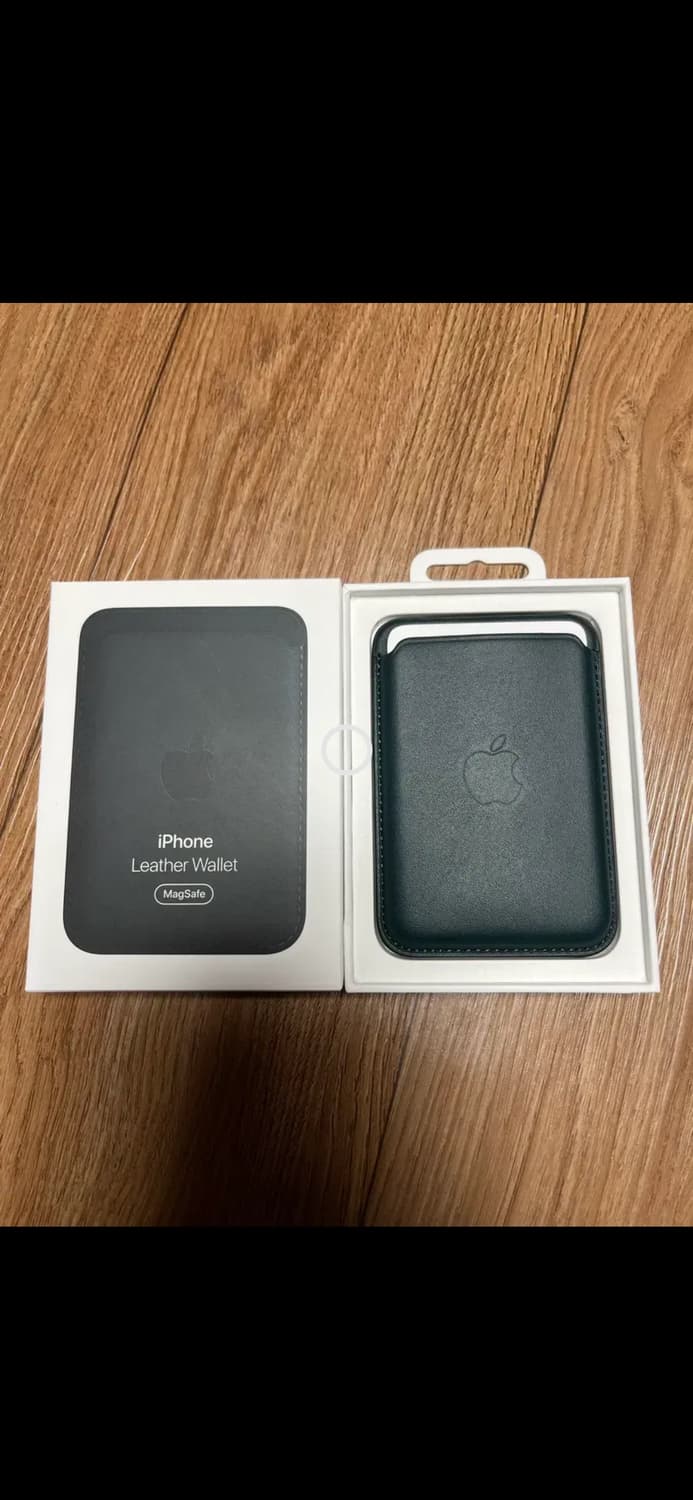 [미사용/새상품]애플 정품 가죽 맥세이프 카드지갑 포레스트그린 상품이미지2