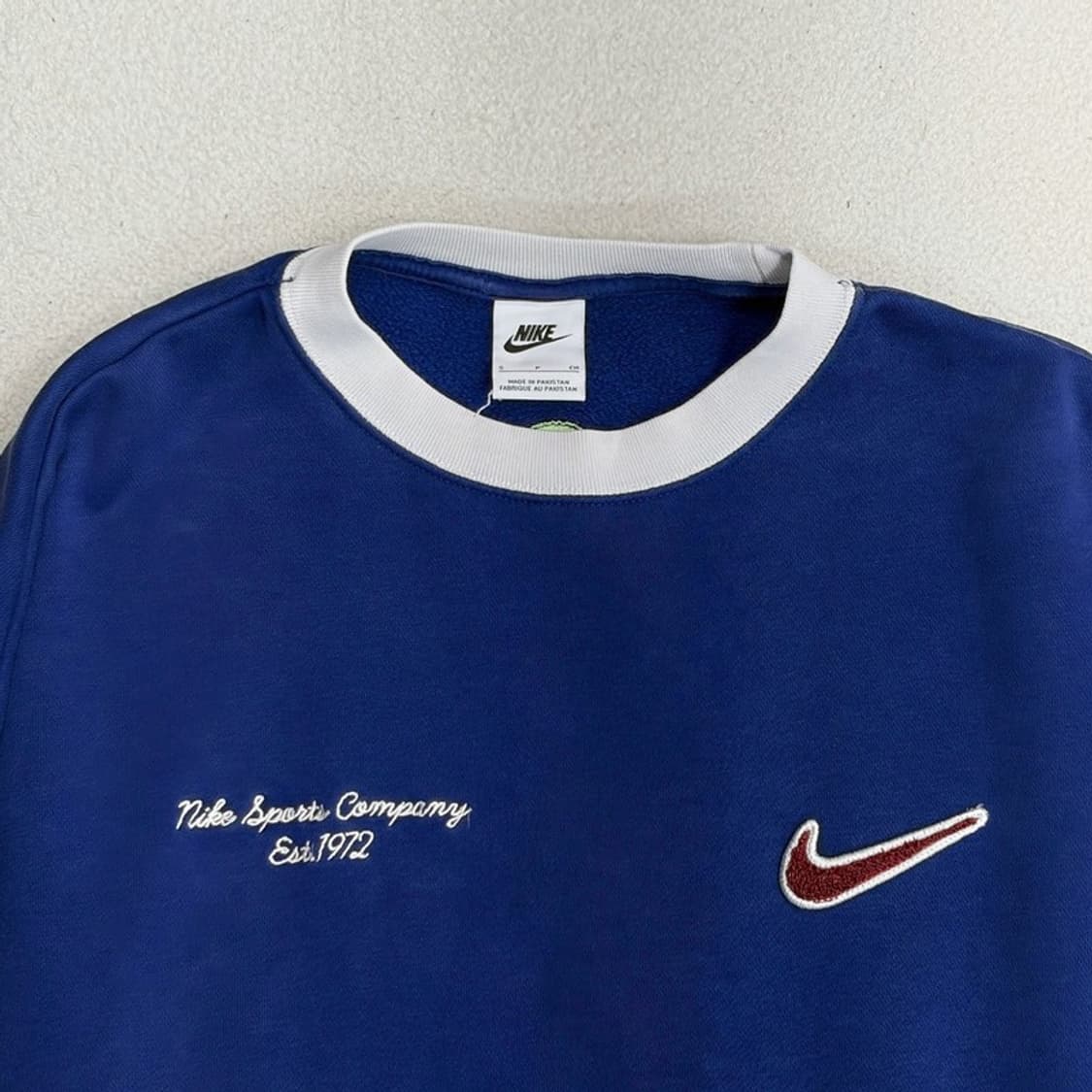 NIKE 스우시 에센셜 오버핏 크루넷 맨투맨 S 상품이미지4