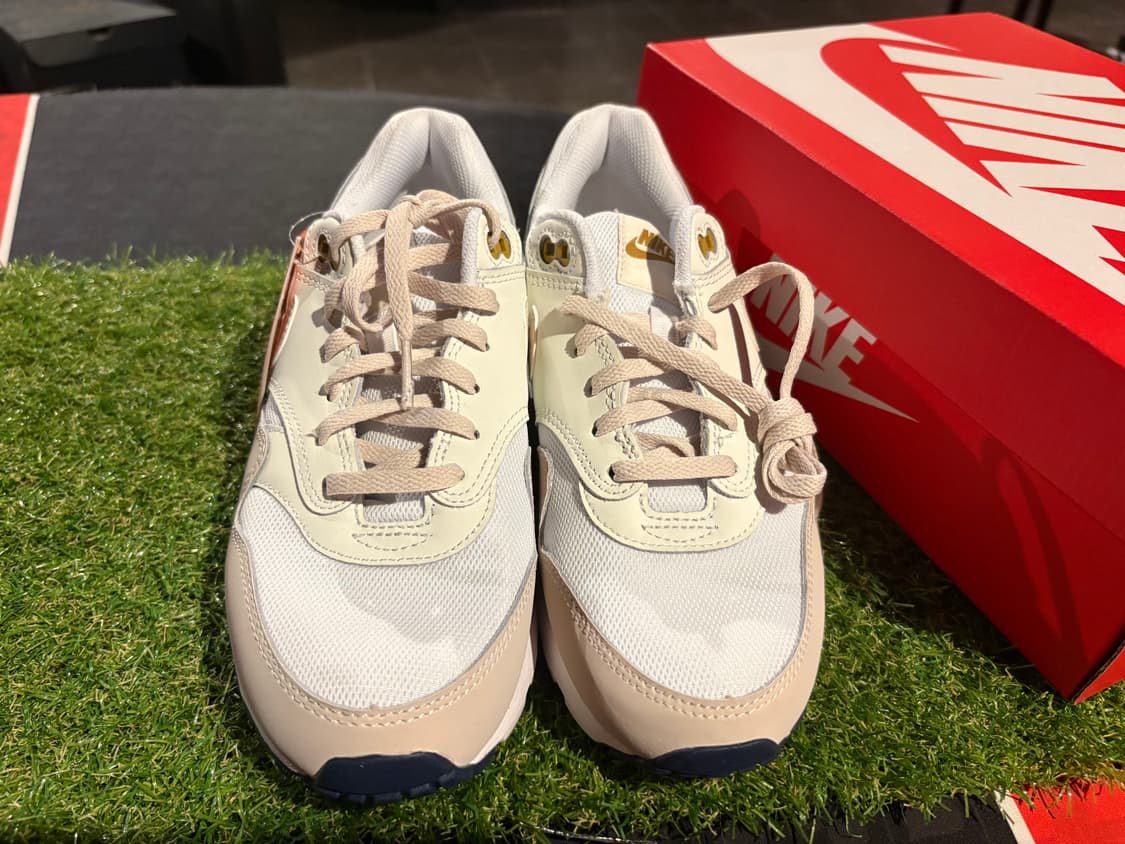 [새상품/245] 나이키 에어맥스1 반값이하 급처! 상품이미지4