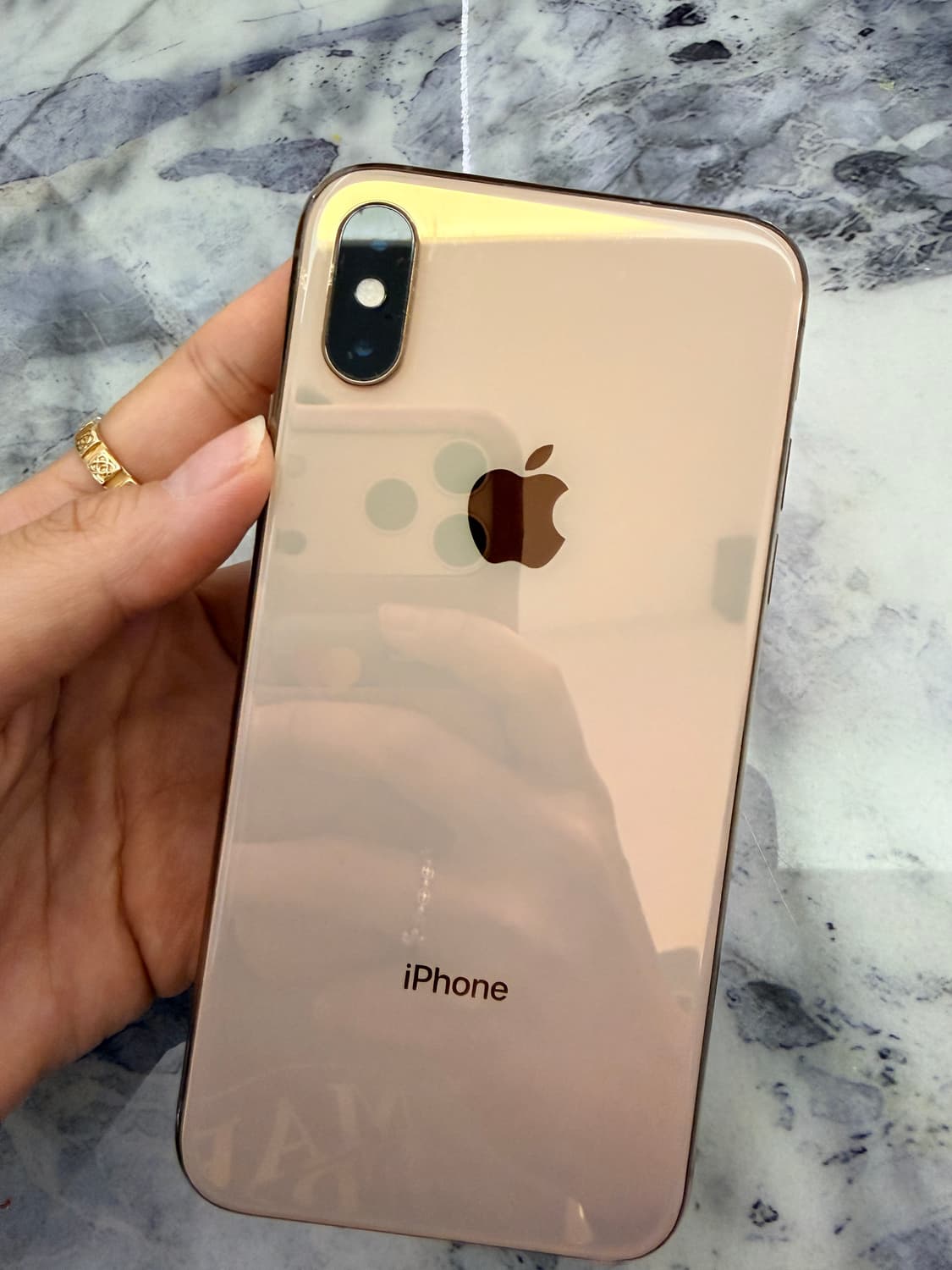아이폰 xs 골드 256 미국판(카메라무음) 상품이미지1