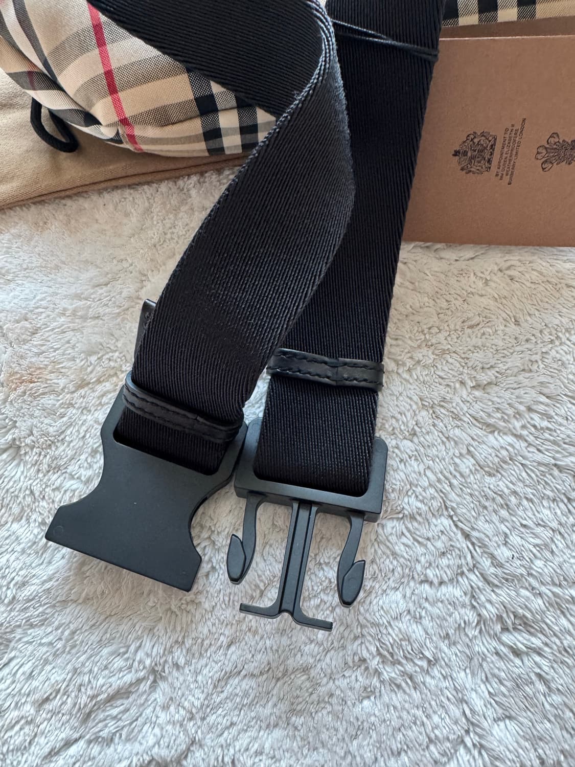 버버리 빈티지 체크 범백 미디엄 벨트백 801043 상품이미지6