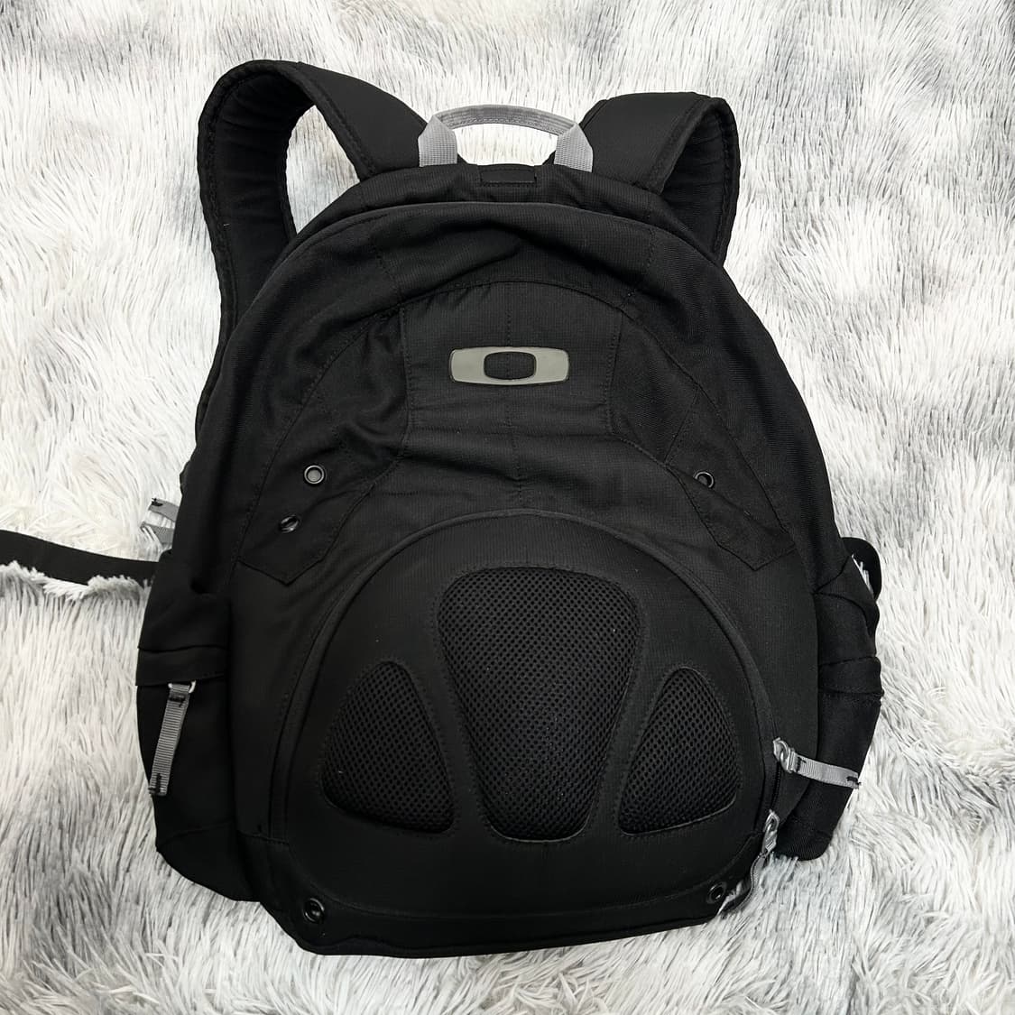 오클리 아이콘 모드5 스피드팩 백팩 상품이미지4