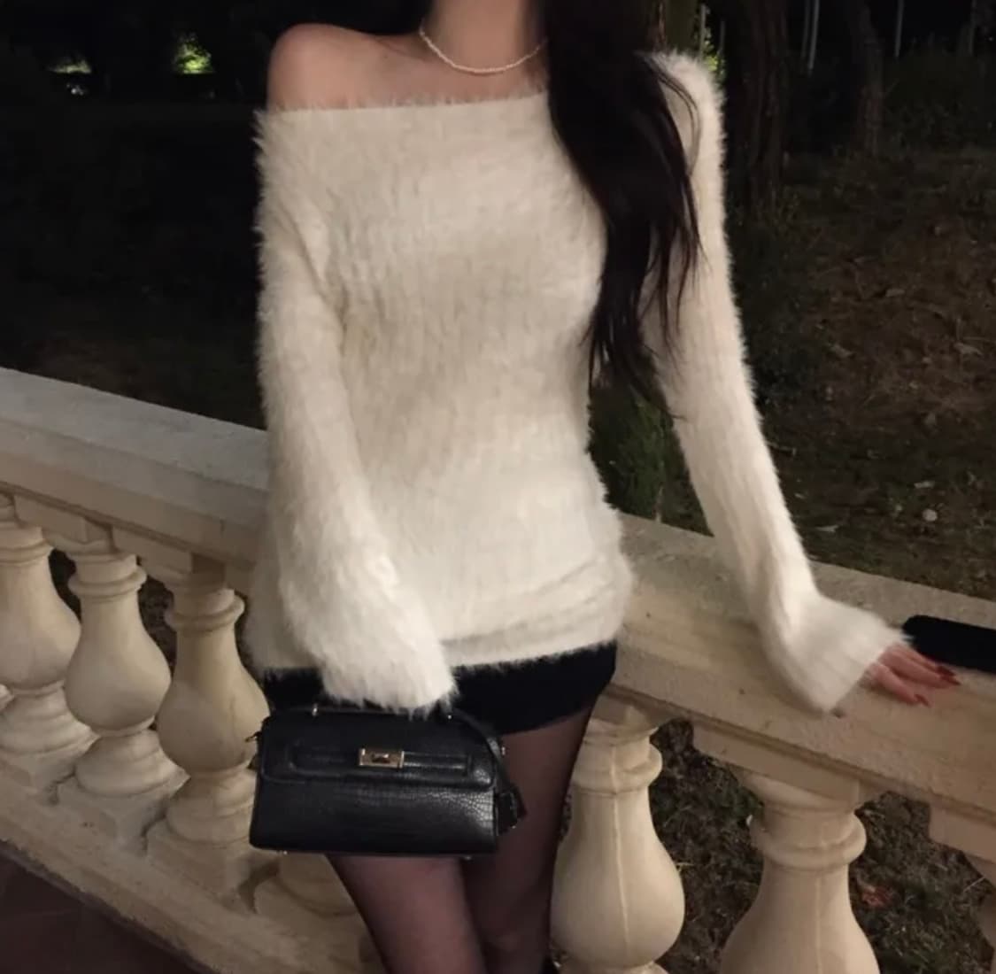 y2k 여리핏 오프숄더 화이트 아이보리 크림 니트 상품이미지3