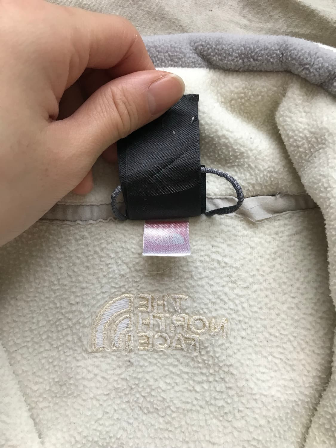 대장급 노스페이스 해외판 로고 아이보리 플리스 집업 상품이미지10