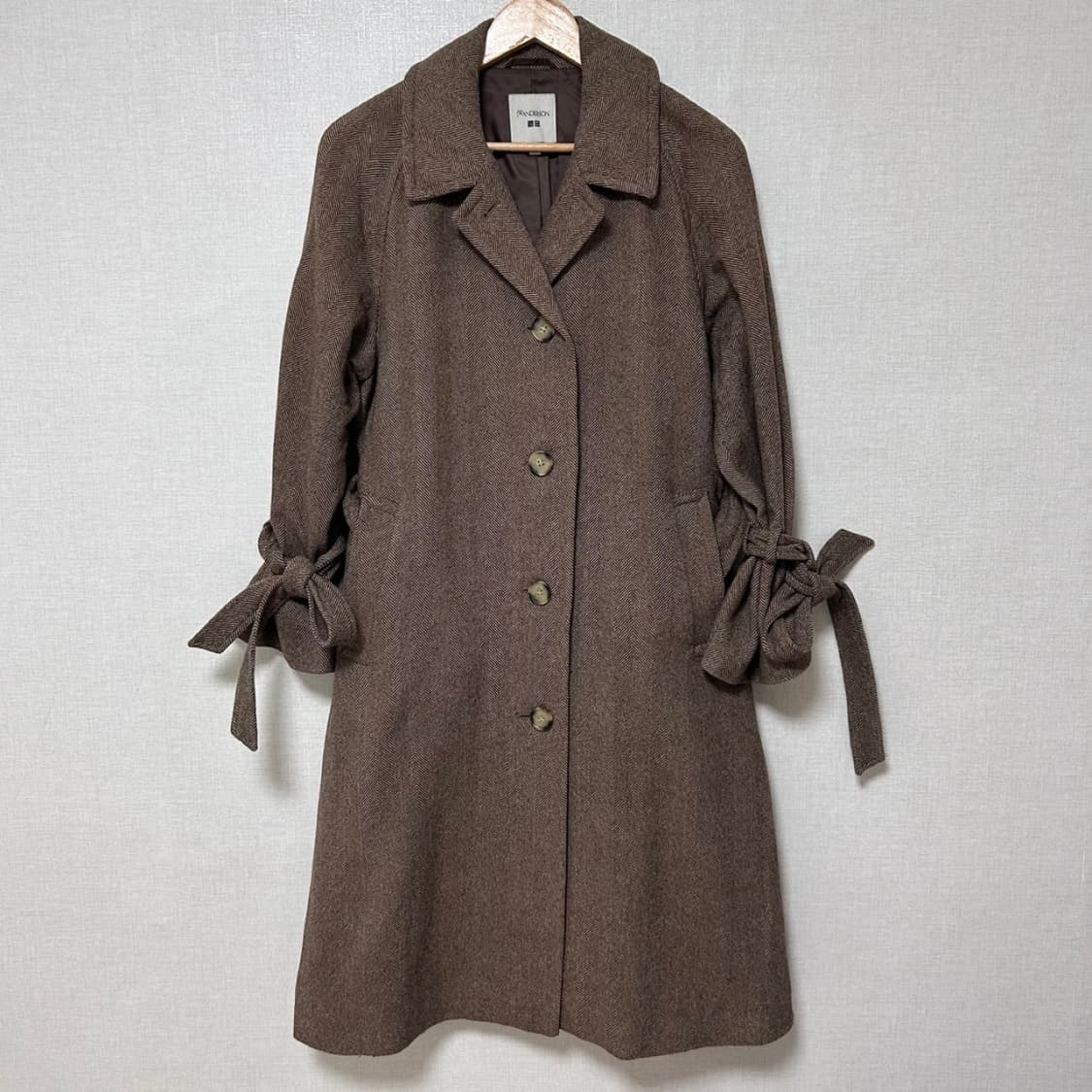 Uniqlo X JW Anderson Herringbone Coat 상품이미지4