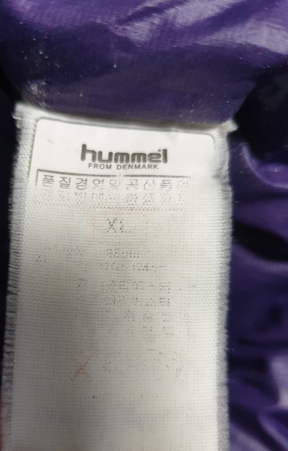 (빈티지) 험멜 올드스쿨 자수로고 구스다운 곱창 유광패딩 블랙 (XL) 상품이미지5