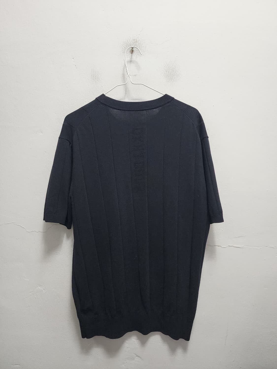 DKNY 블랙 반팔 니트.. 상품이미지2