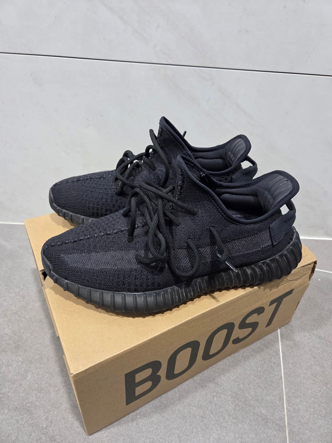 아디다스 이지 350 V2 오닉스 265 상품이미지2