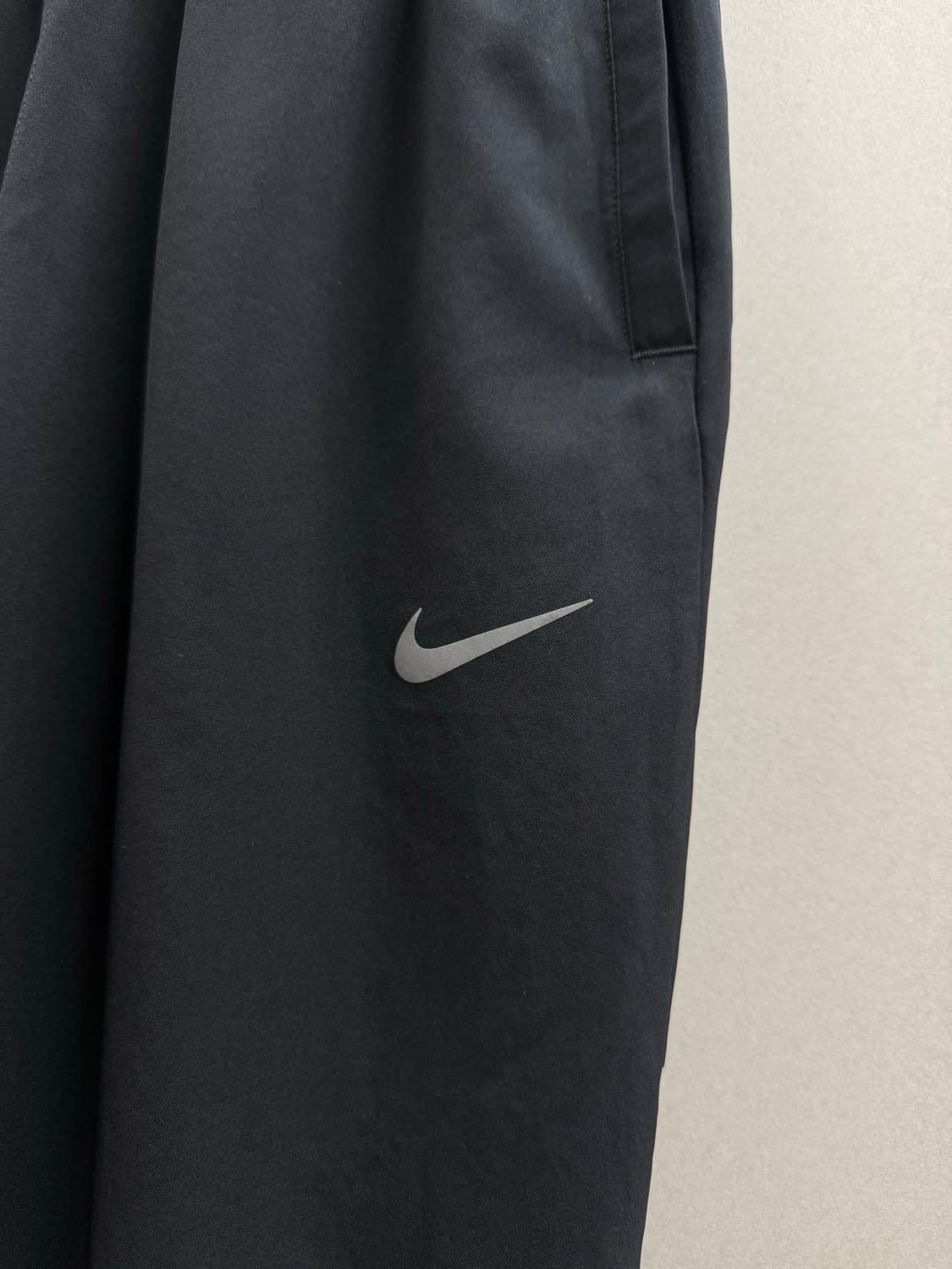 남성 M / 나이키 챌린저 드라이핏 우븐 팬츠 블랙 상품이미지3