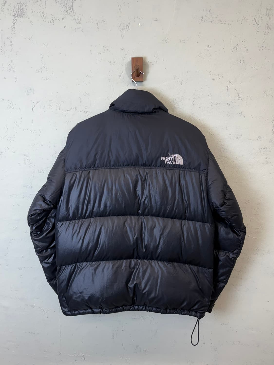 노스페이스 해외판 700 눕시 다운 패딩 블랙 상품이미지2