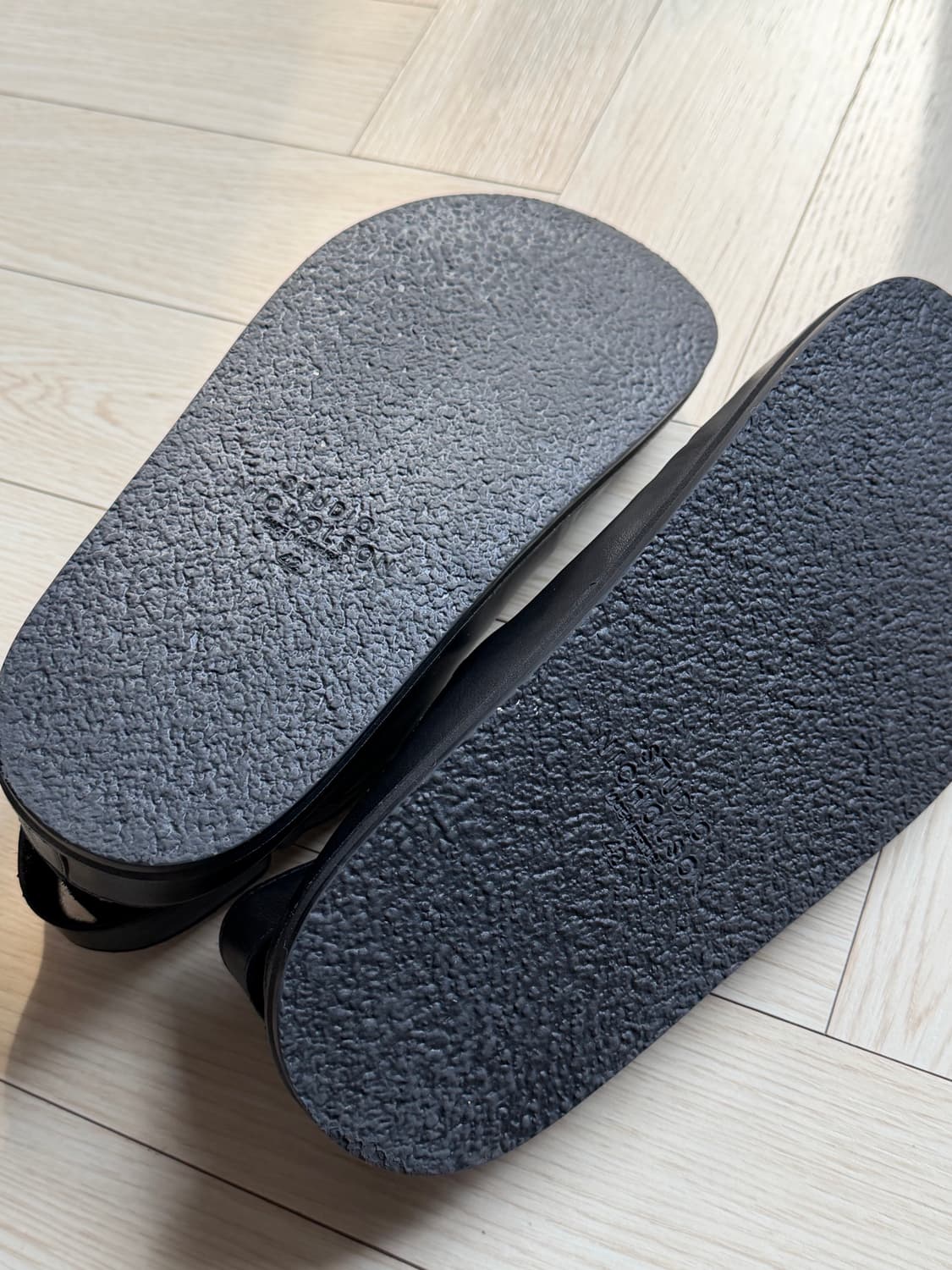 스튜디오니콜슨 블랙 가죽 뮬 슬리퍼 상품이미지5