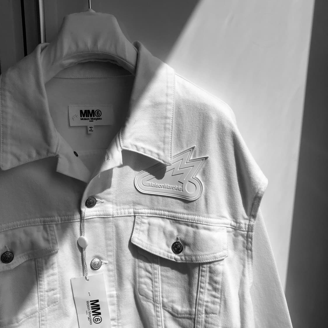 마르지엘라/로고 컷아웃 데님자켓 상품이미지2