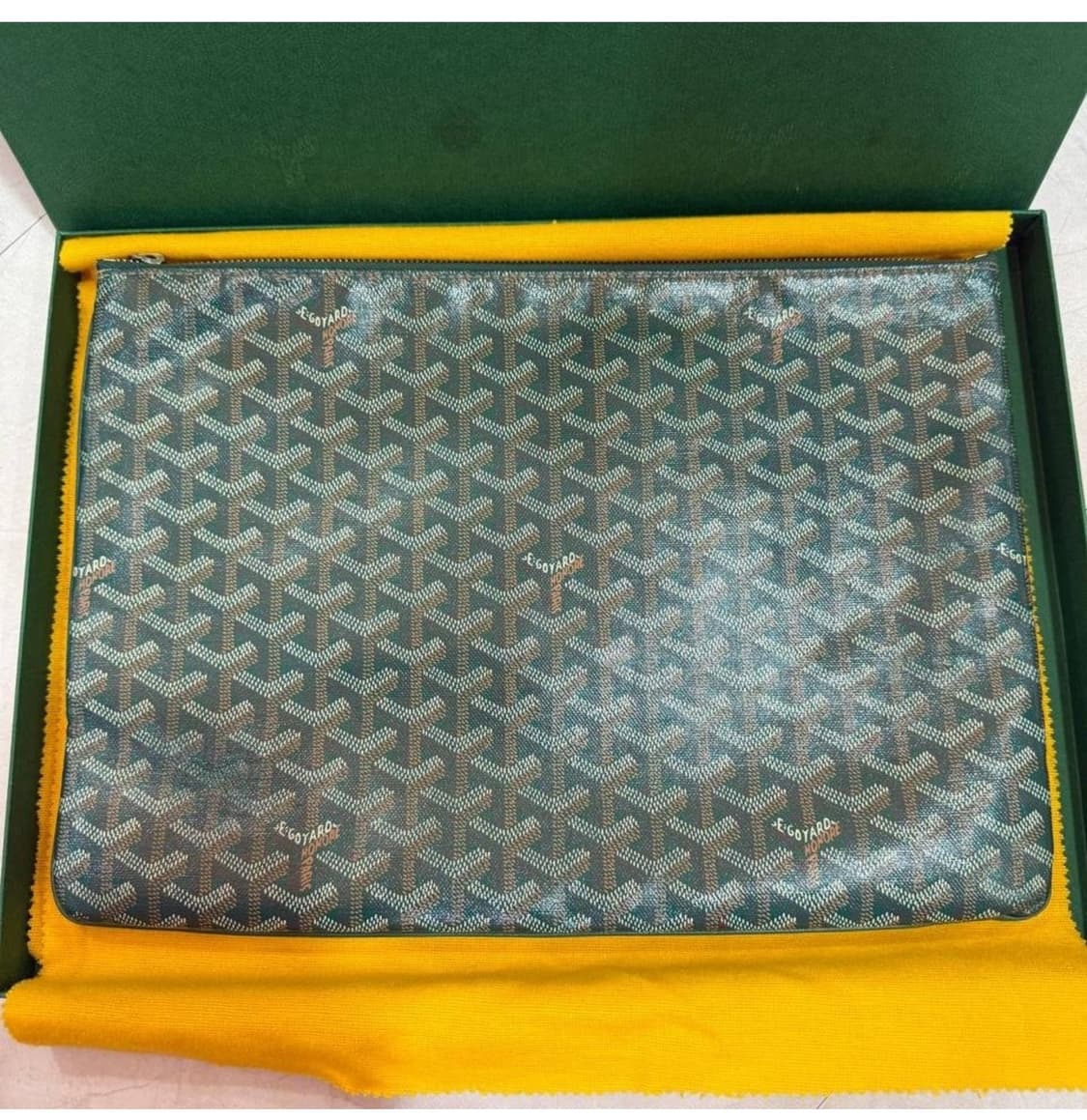 고야드 mgm 그린 클러치 상품이미지3