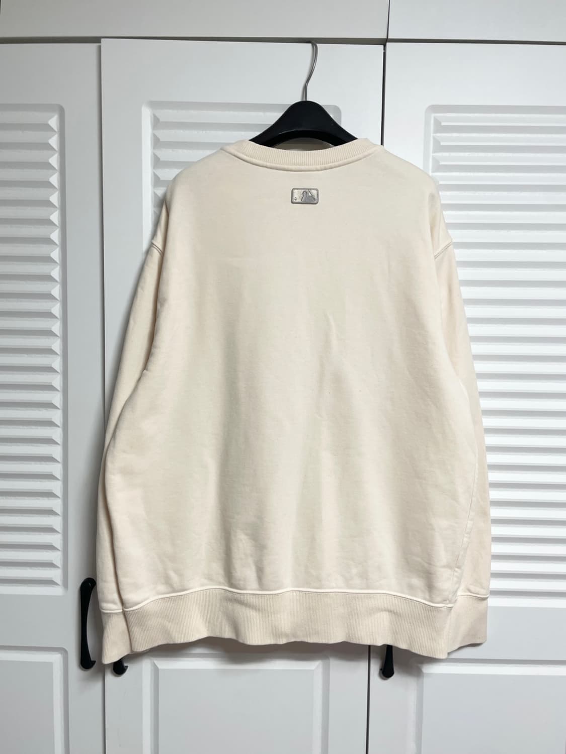 MLB 맨투맨 티셔츠 상품이미지3