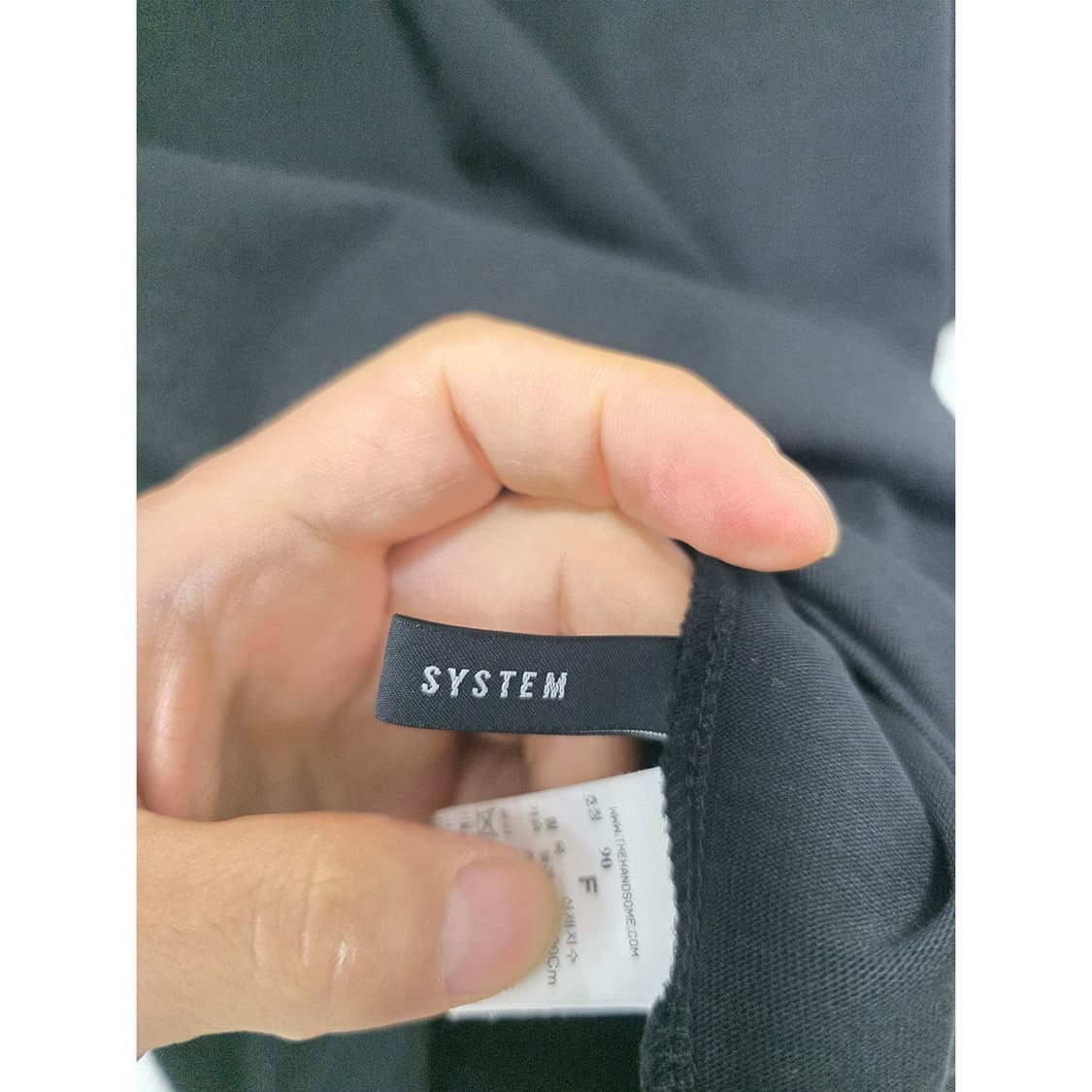 20s 한섬 시스템 블랙 오버핏 반팔티 Free 상품이미지2