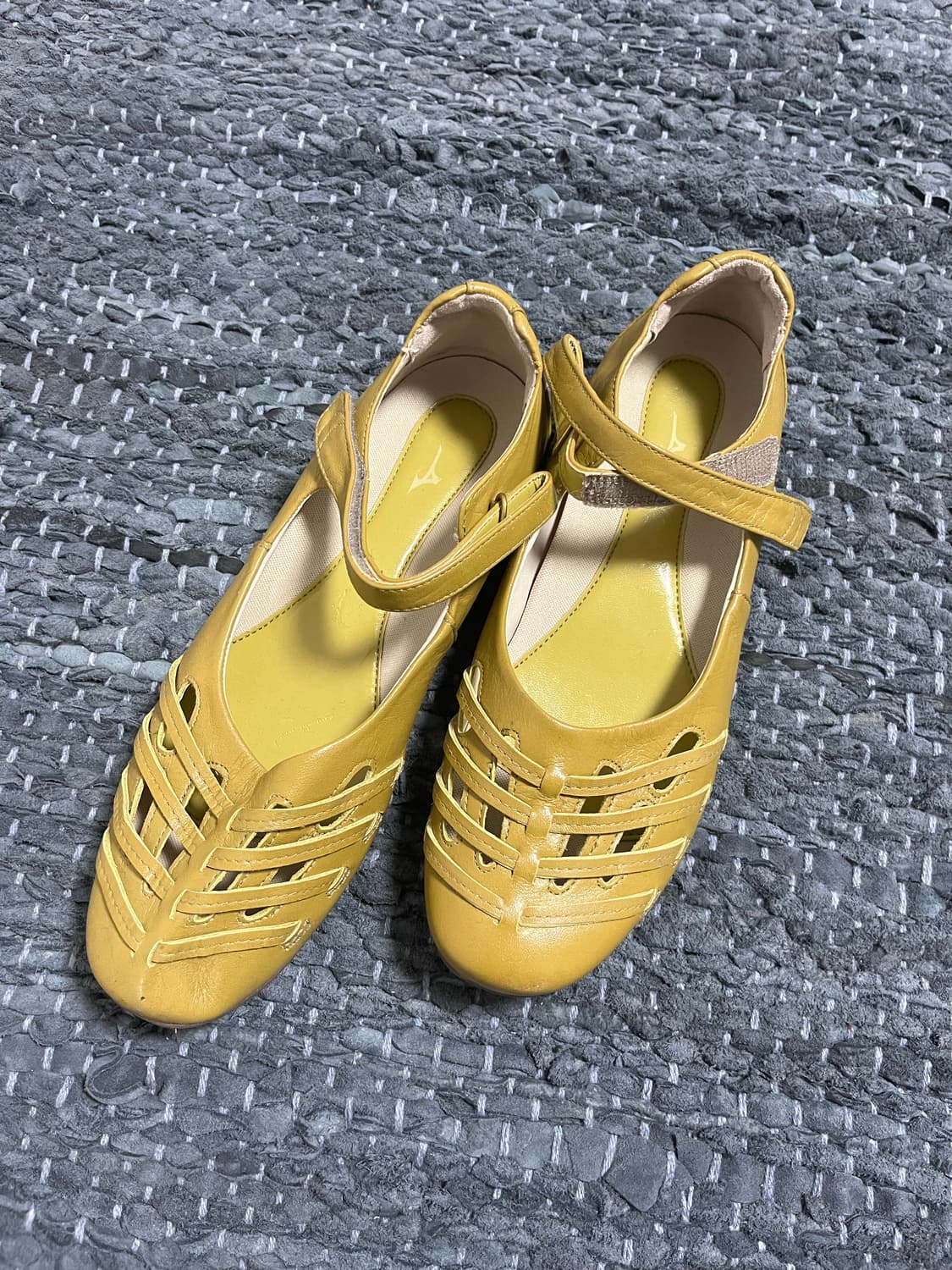 Mizuno mary jane shoes 상품이미지1