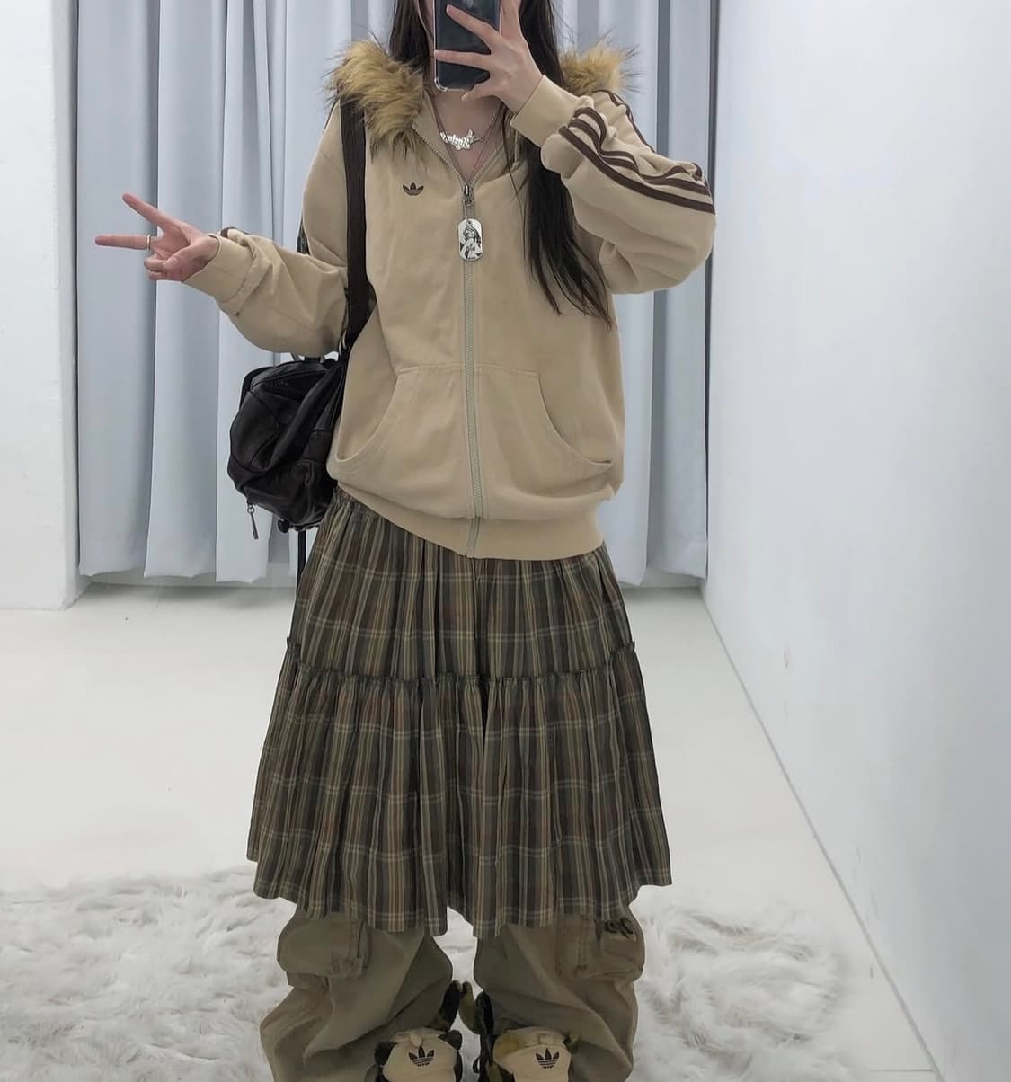 아디다스 90s 브라운 후드 퍼 와플 트랙탑 상품이미지2