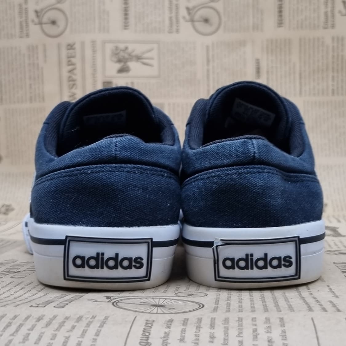 아디다스 블랙 스니커즈 230 상품이미지4