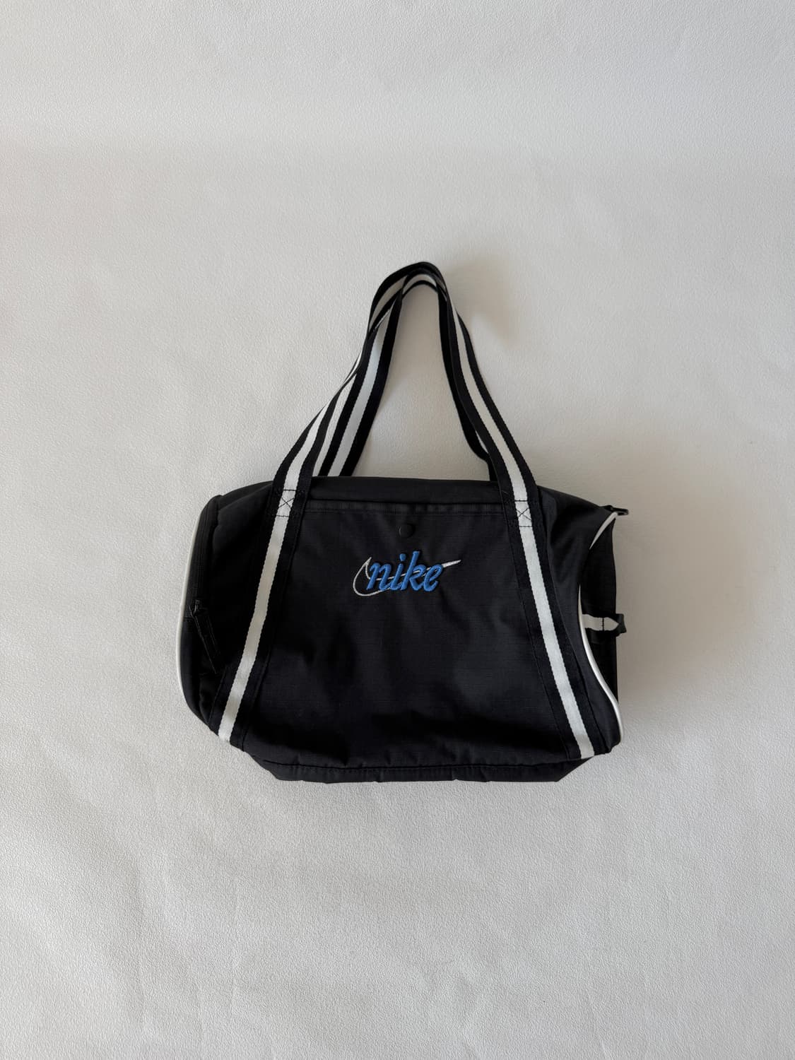 나이키(NIKE) 원통 토트백(크로스 가능) 상품이미지1