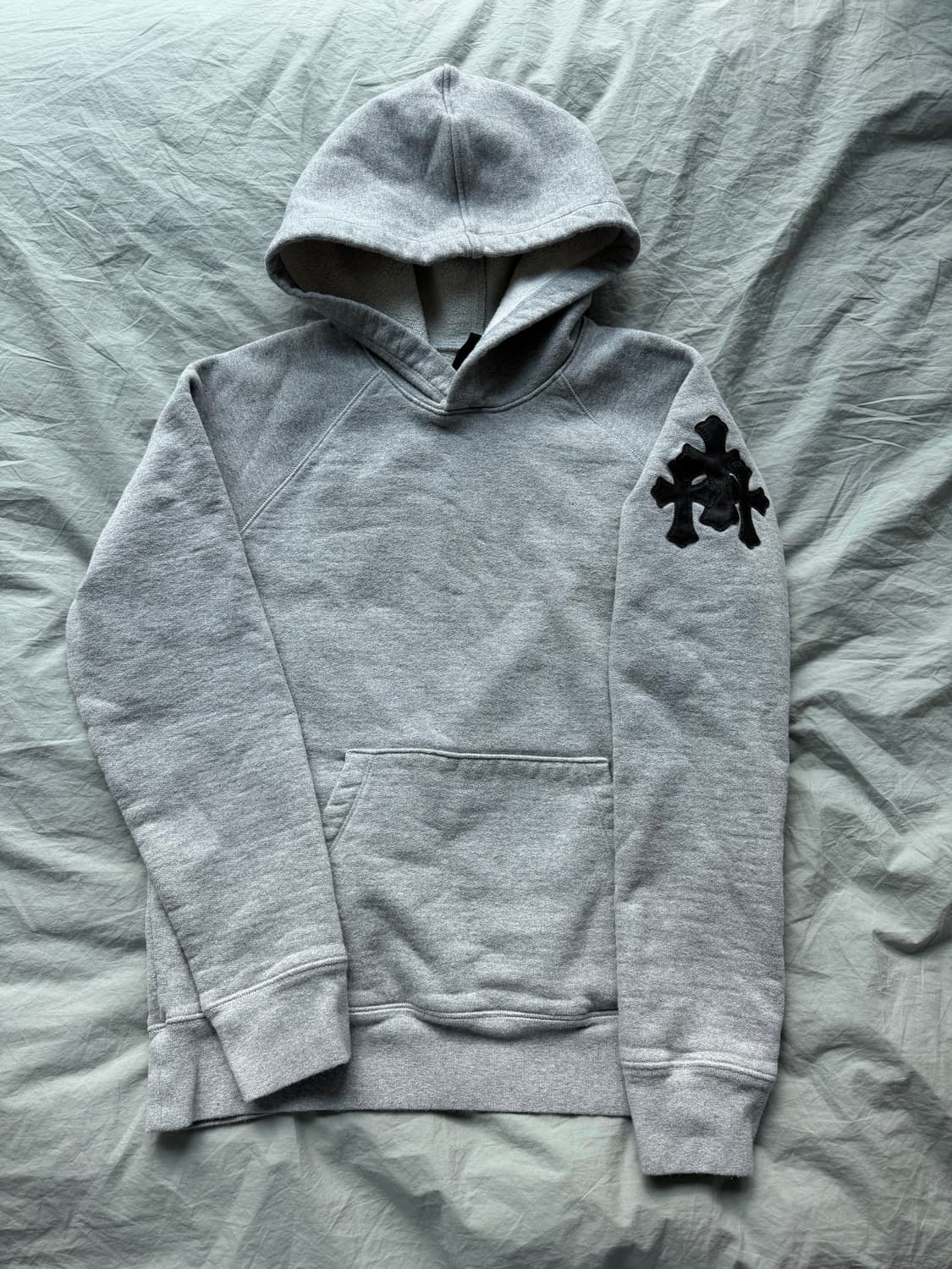 [S] 크롬하츠 크로스 레더 패치 후드 페이퍼잼 후드 그레이 상품이미지1