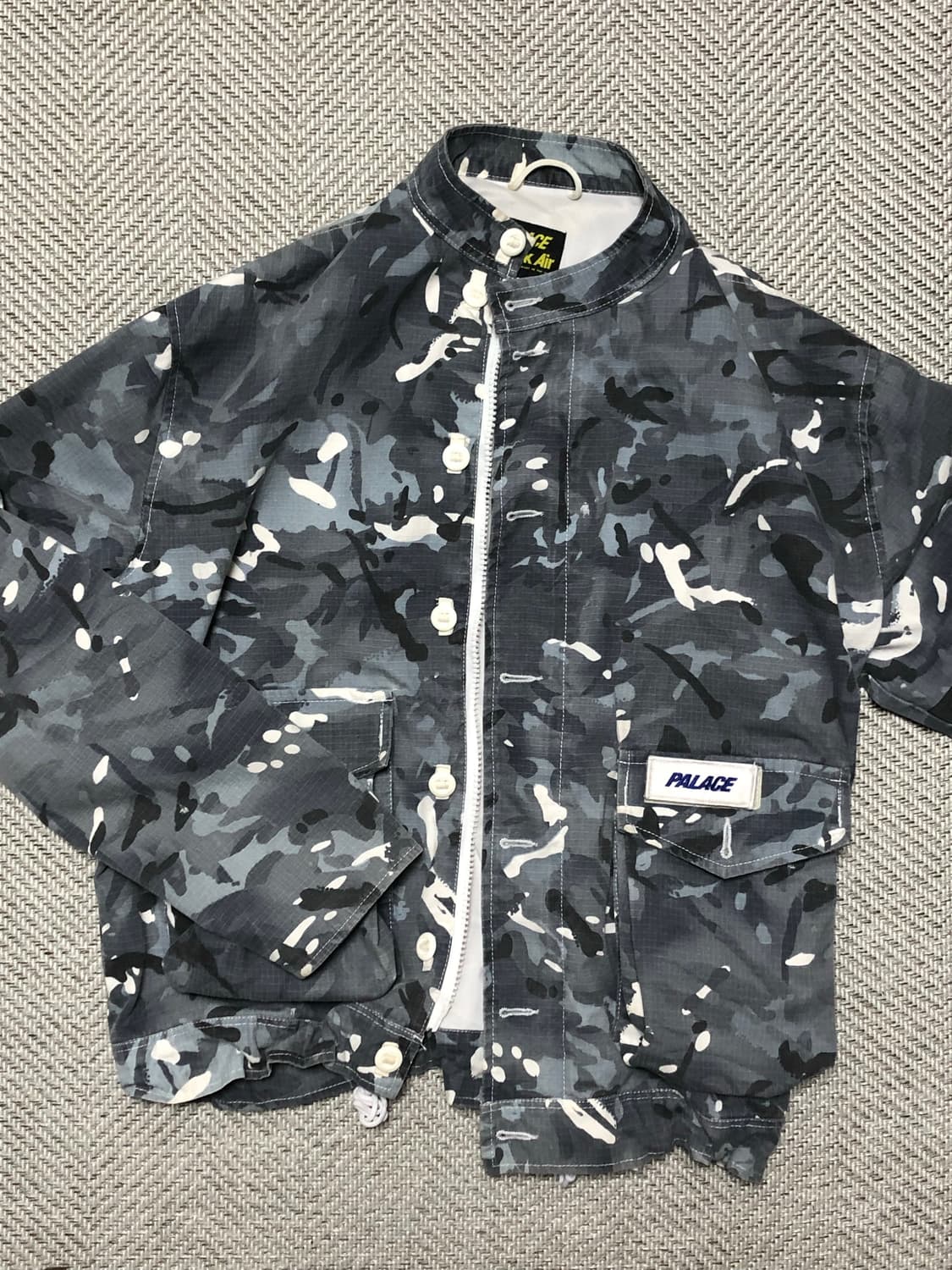 팔라스x아크에어 palace x arkair 상품이미지1