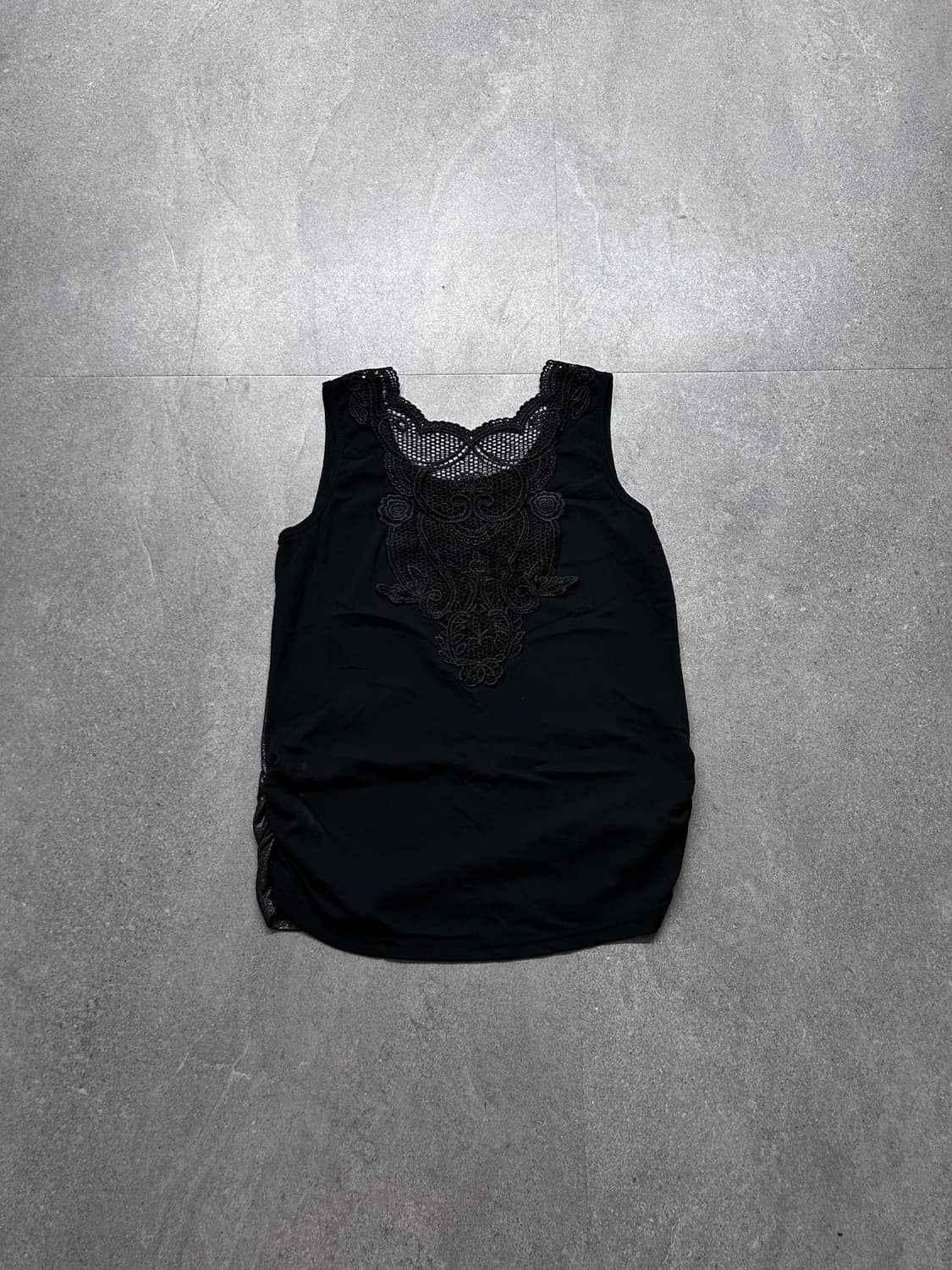 체인 넥 글리터 백 레이스 슬리브리스 상품이미지7