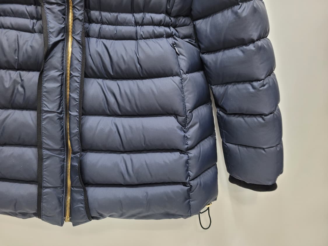 한섬 쥬시꾸띄르 구스 다운 패딩 / 여 S (82-94-160) 네이비
 상품이미지5