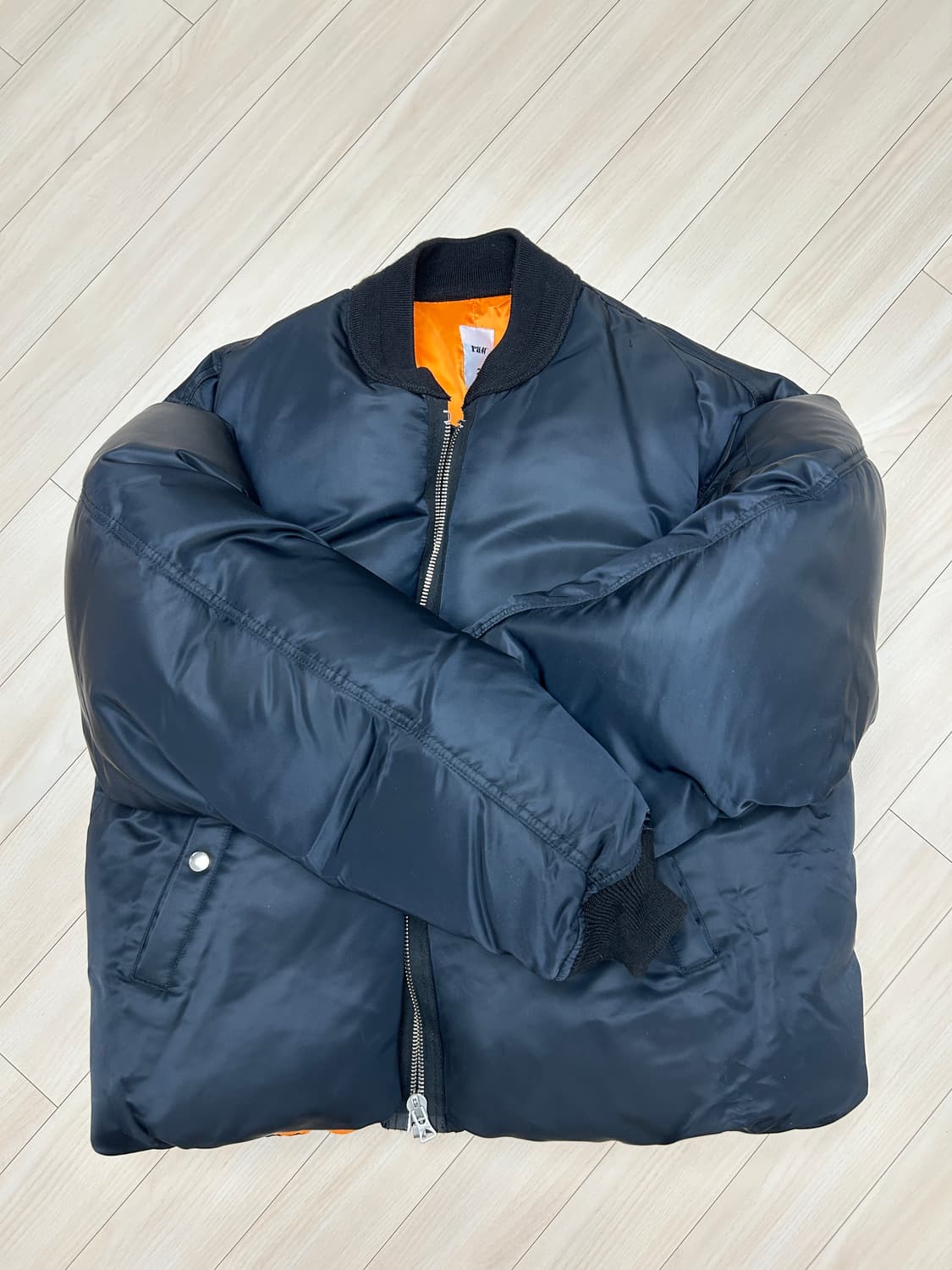 블라인드파일즈 밀플라이트 다운 뤡코즈 상품이미지1