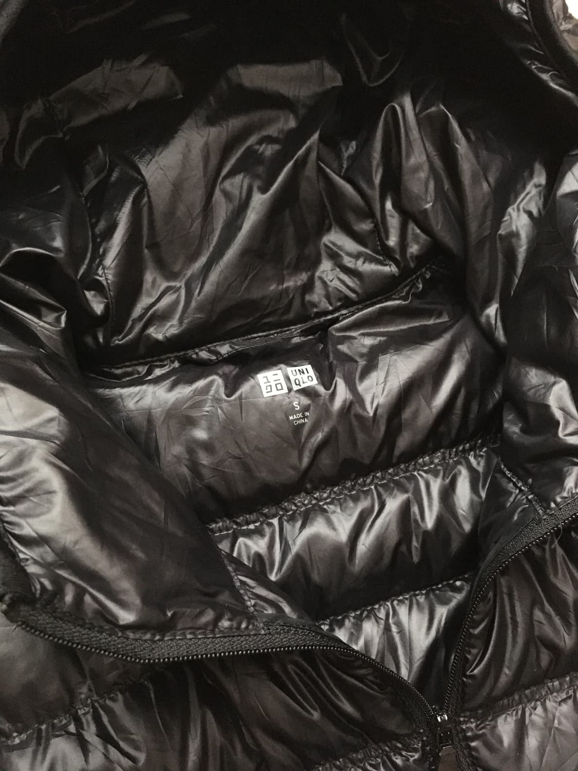 (S) 유니클로 후드 경량패딩 블랙 상품이미지2