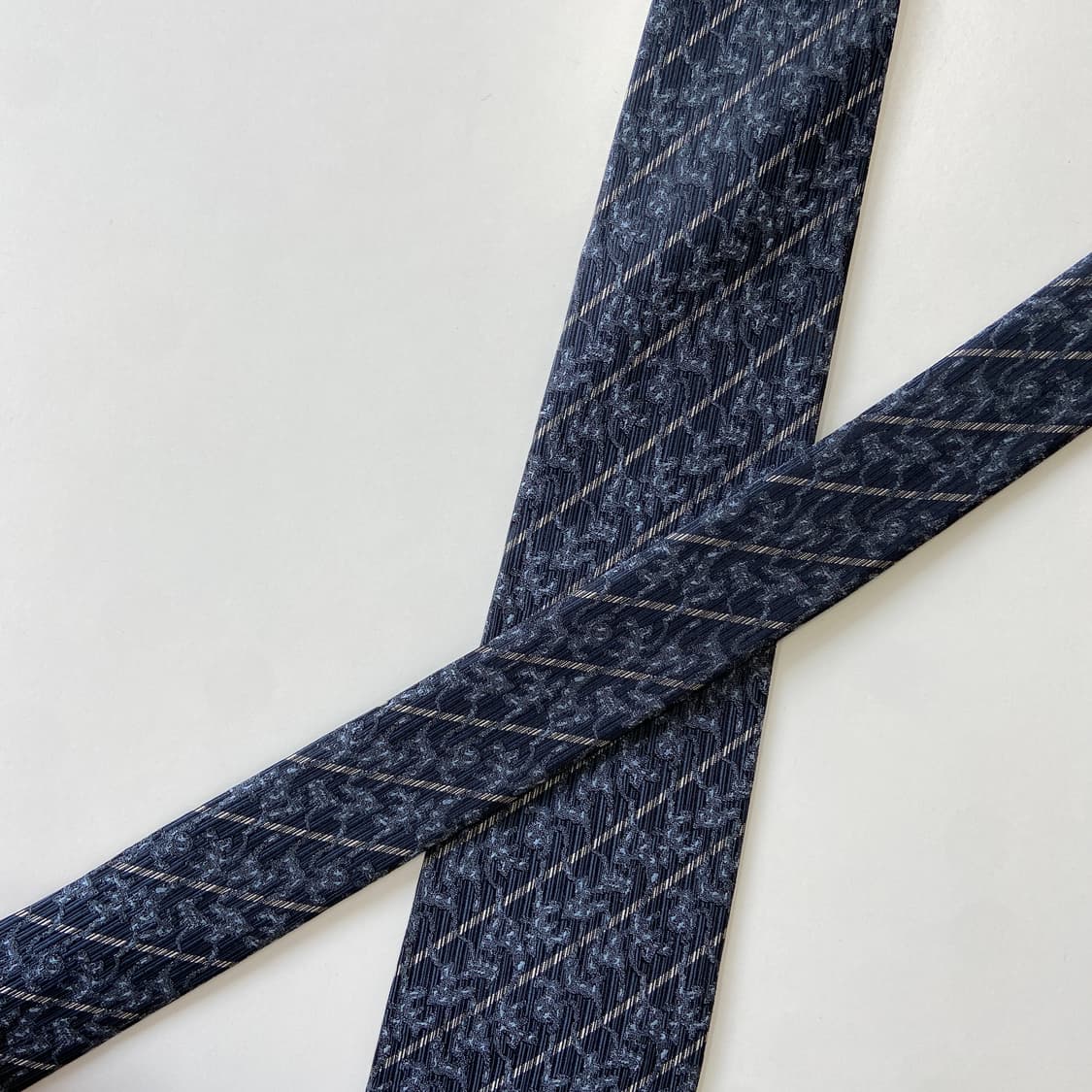 YSL 입생로랑  명품 정품 넥타이 8.1cm 상품이미지4