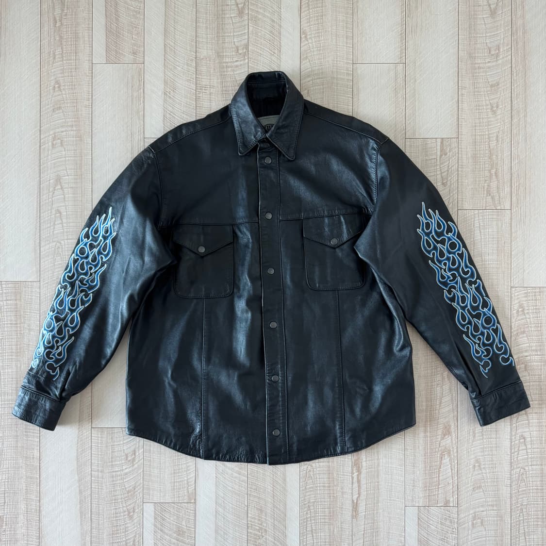 [XL] 빈티지 블루 플레임 자수 가죽 셔츠 자켓 상품이미지1
