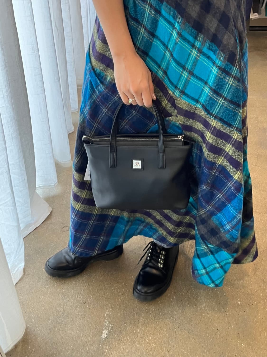 COURREGES 꾸레쥬 로고 토트백 상품이미지9