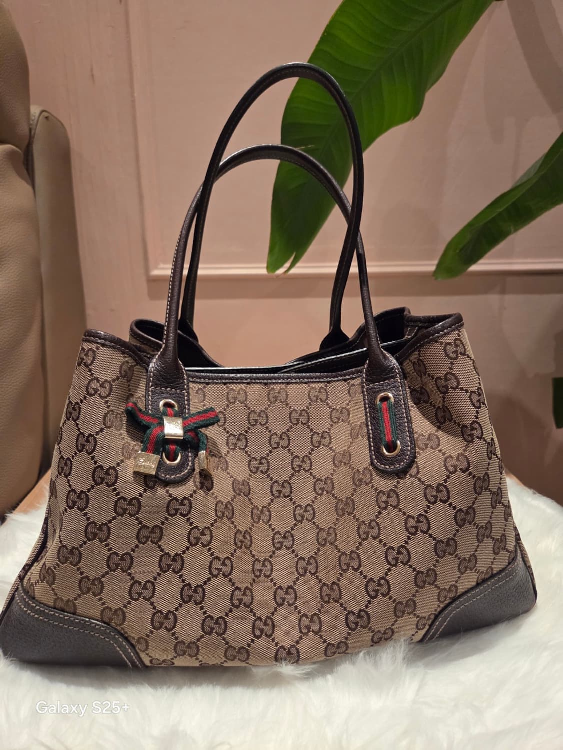 구찌 GG 로고 캔버스 자카드 토트백 상품이미지6