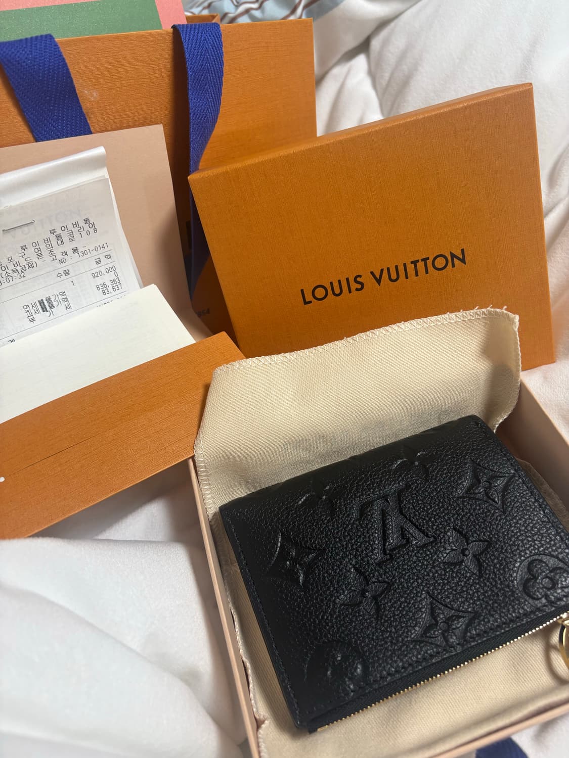 루이비통 리사윌릿 여성반지갑 상품이미지4