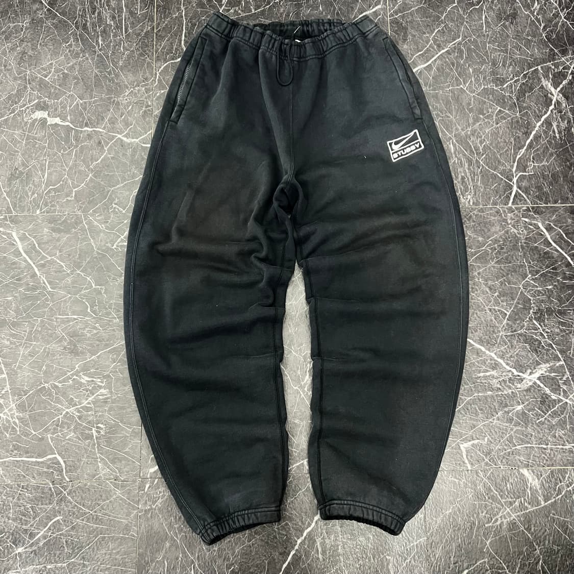 나이키 x 스투시 NRG 워시드 플리스 팬츠 상품이미지4