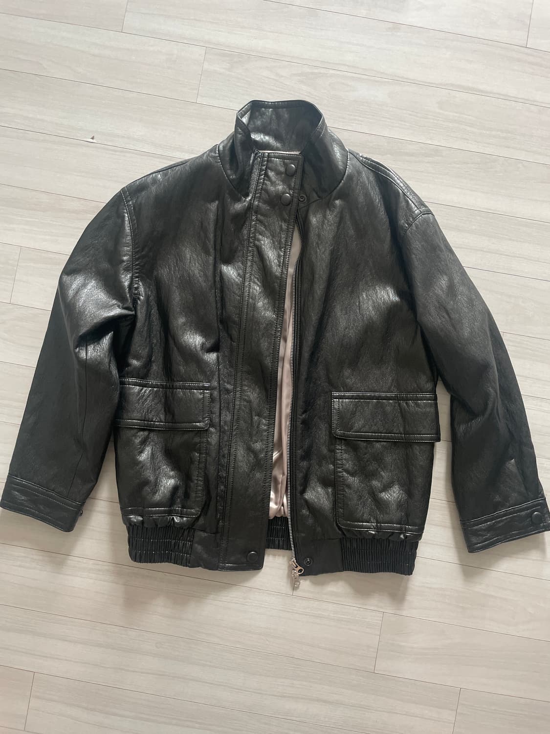 모노하 High neck leather jumper (ash black) 상품이미지4