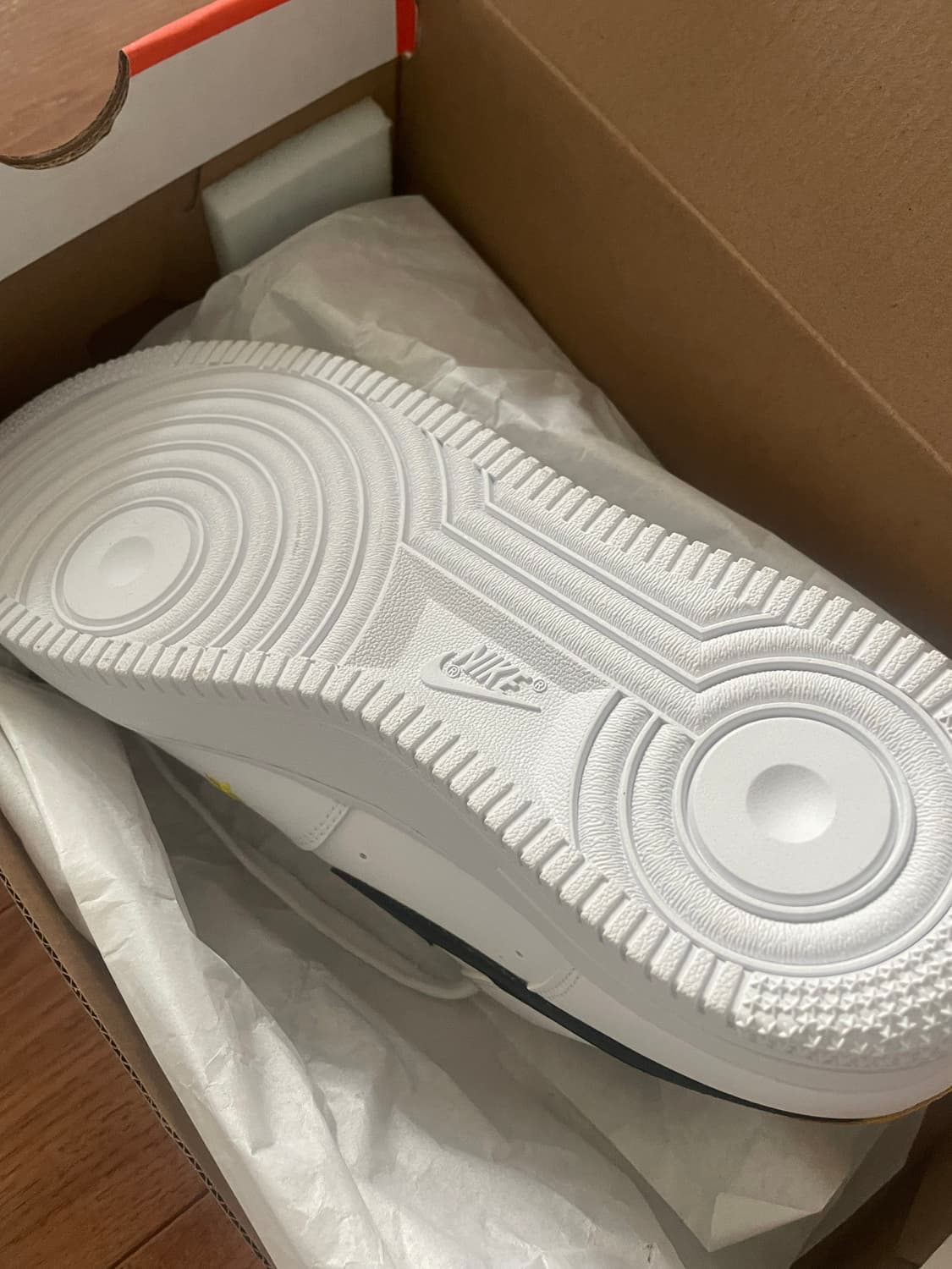 나이키 에어포스1 해브어나이키데이 275 새상품 상품이미지3