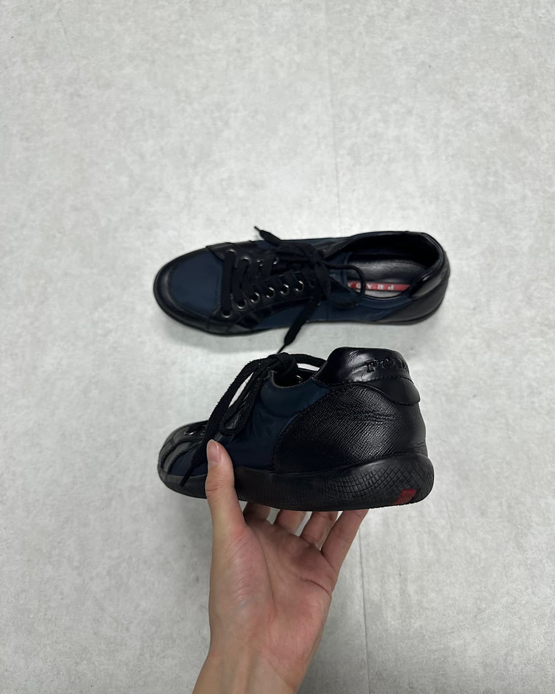 프라다 스포츠 레더 나일론 스니커즈   상품이미지2