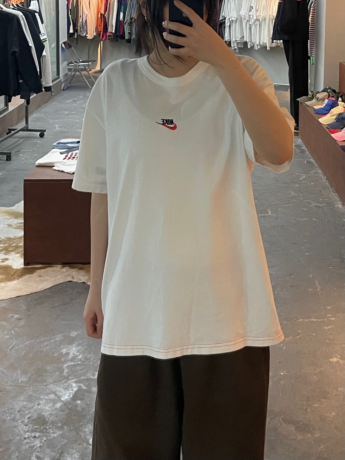 나이키 프리미엄 에센셜 반팔 H2552 상품이미지1