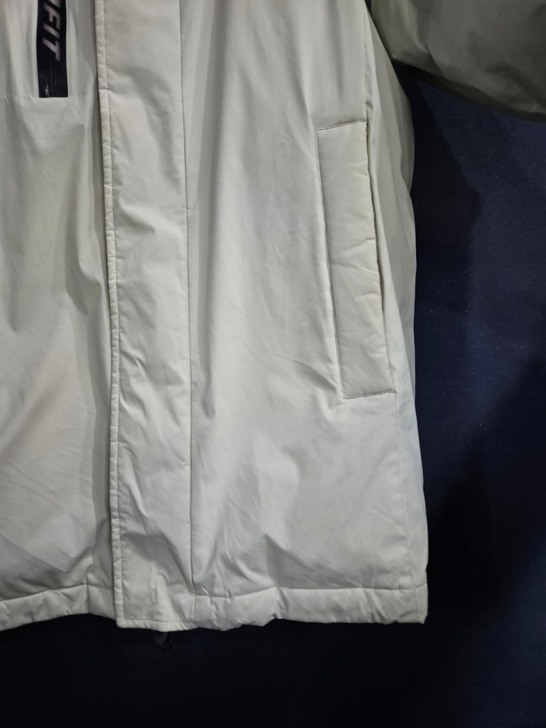 다이나핏 아이보리컬러 남성 100 덕다운 하프패딩  상품이미지6